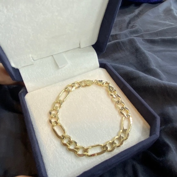 Solid 14 Karat Gold Figaro Bracelet 13 Grams 7.15mm 8inches - Picture 4 of 5